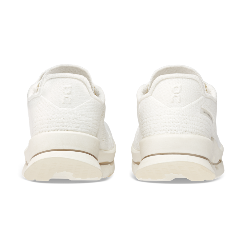 Women's Cloudneo