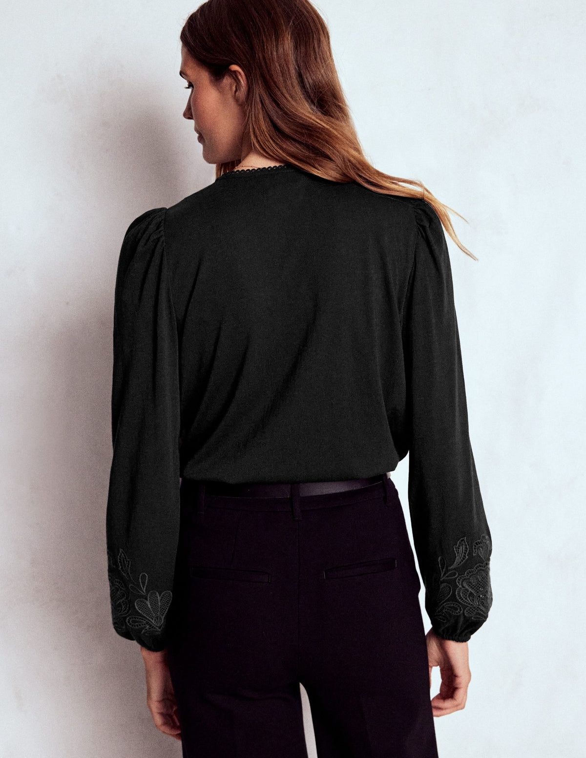 Cutwork Detail Jersey Top-Black