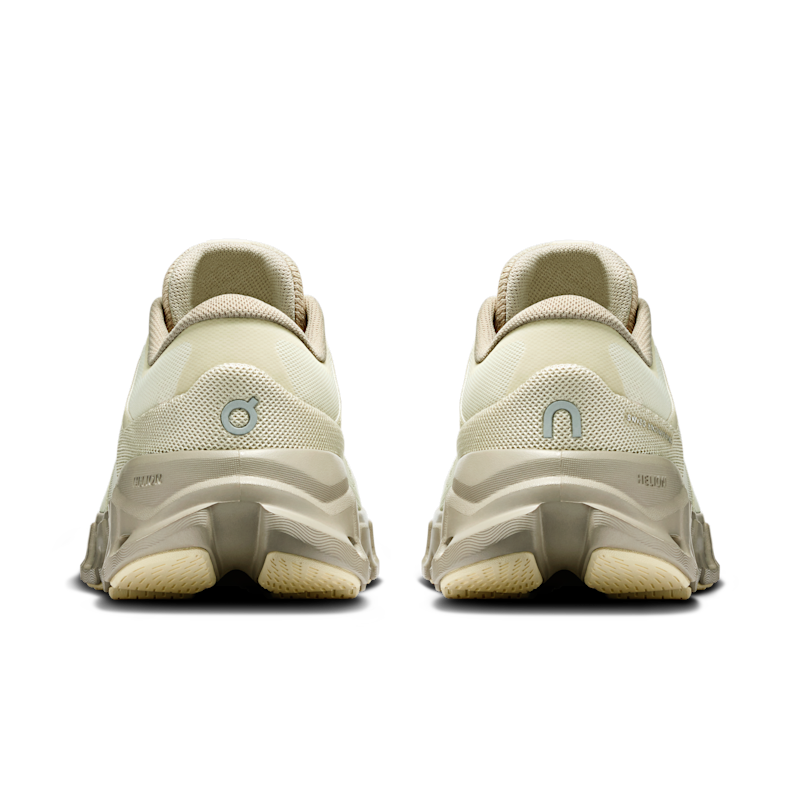Women's Cloud X 5