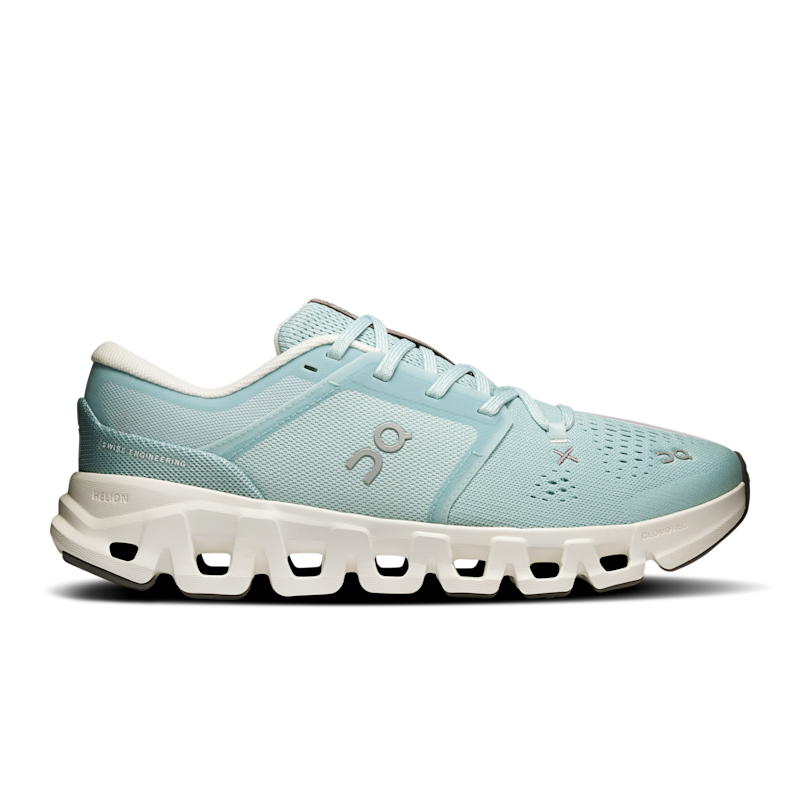Women's Cloud X 5