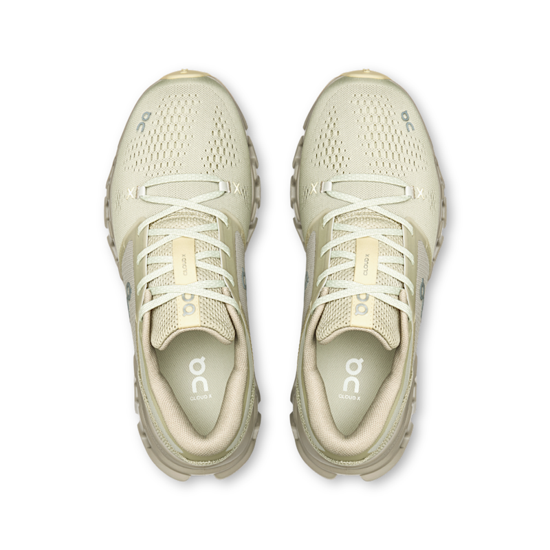 Women's Cloud X 5