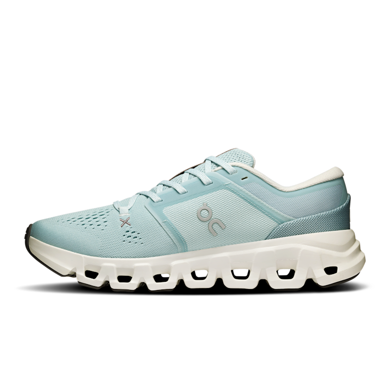 Women's Cloud X 5