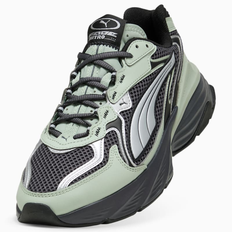 Fade Sneakers