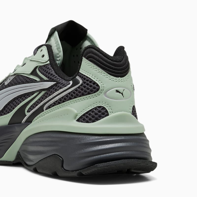 Fade Sneakers