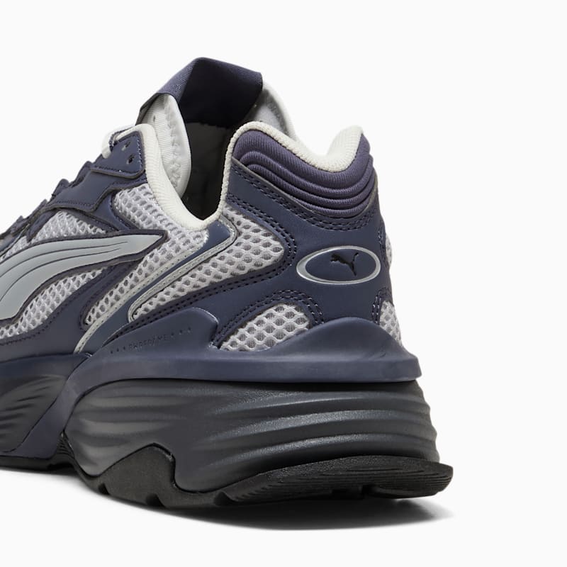 Fade Sneakers