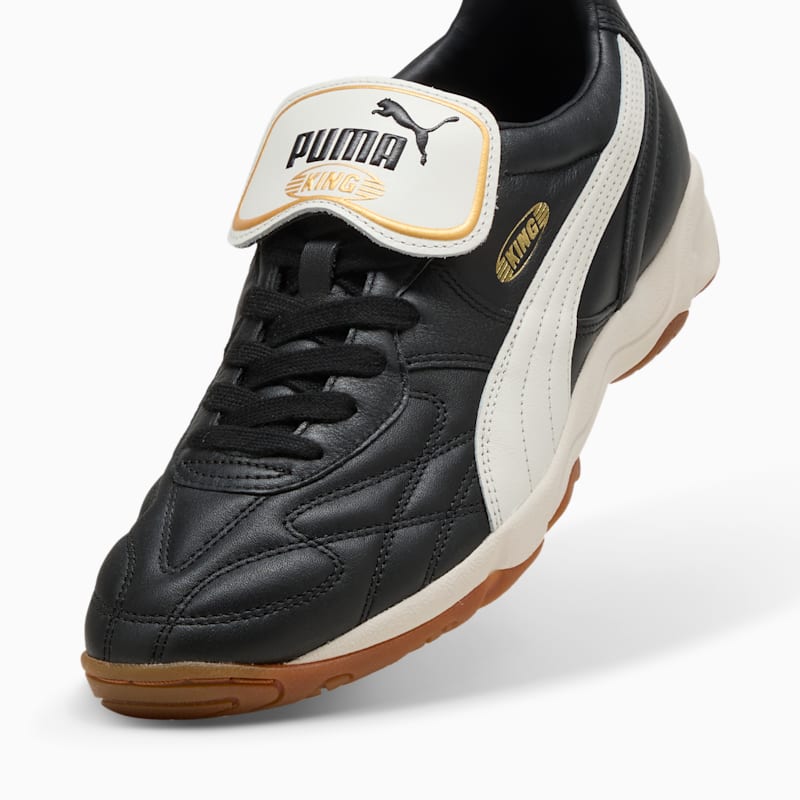 King Indoor Sneakers