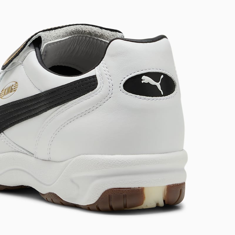 King Indoor Sneakers