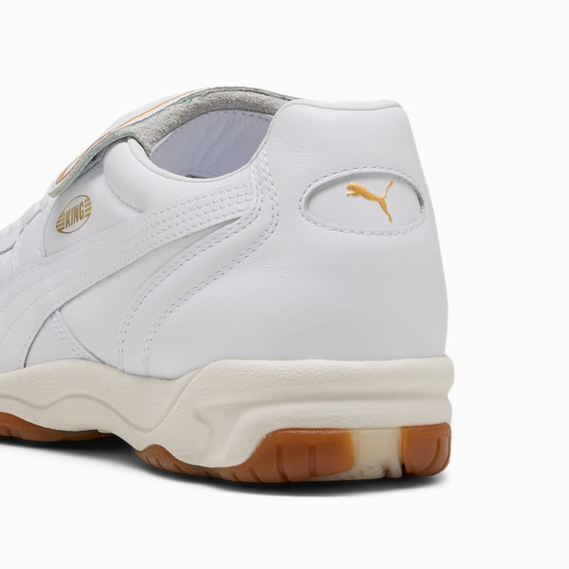 King Indoor Sneakers