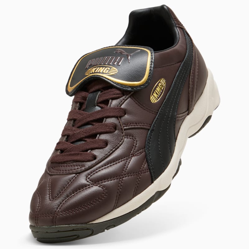 King Indoor Sneakers
