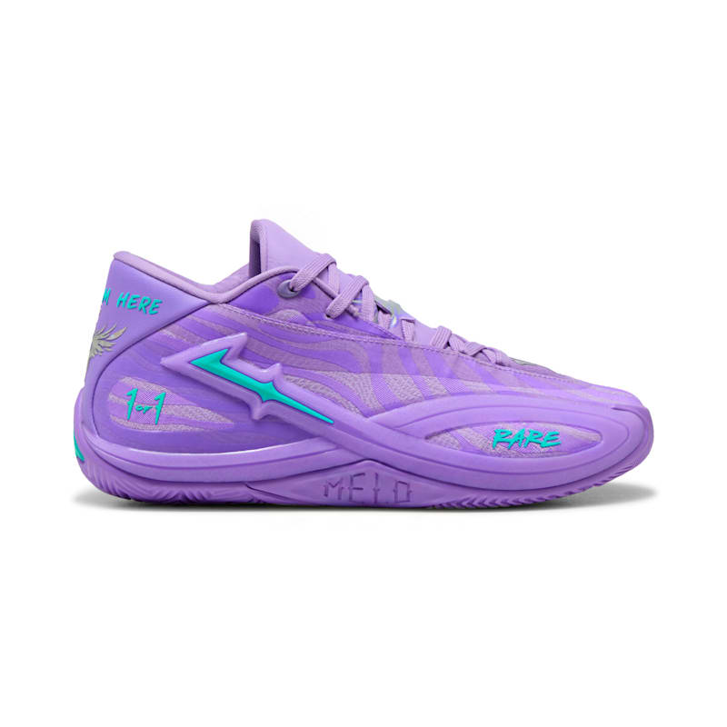 MB.06 Shooting Star Basketball Shoes