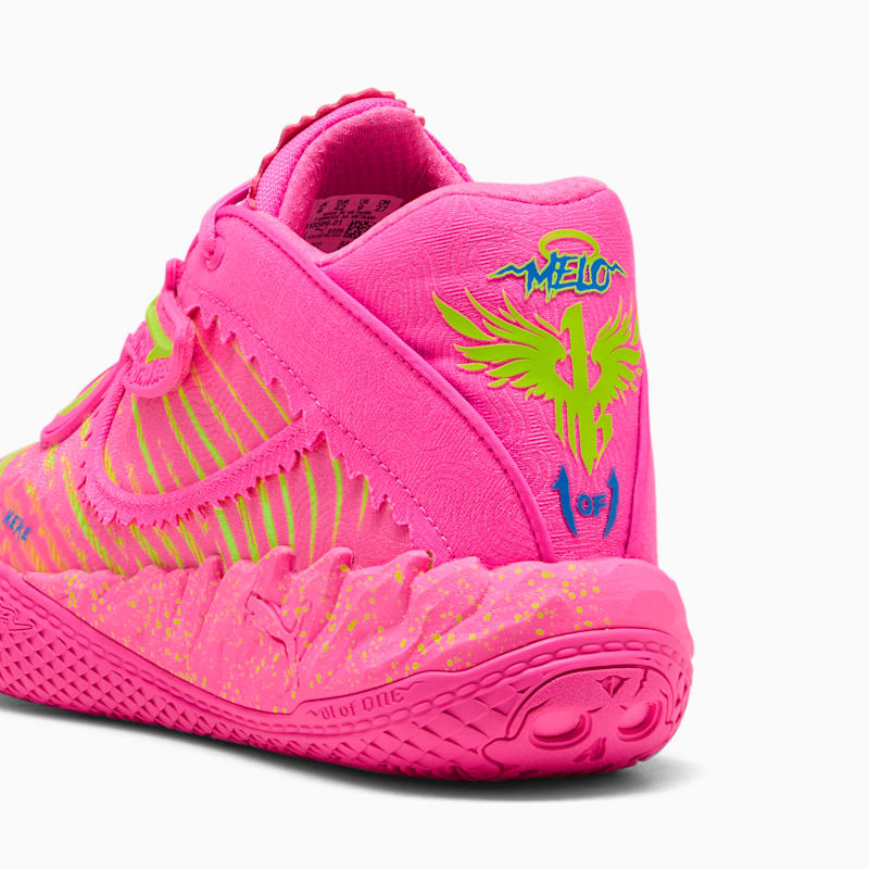 MB.05 Showtime Men's Basketball Shoes