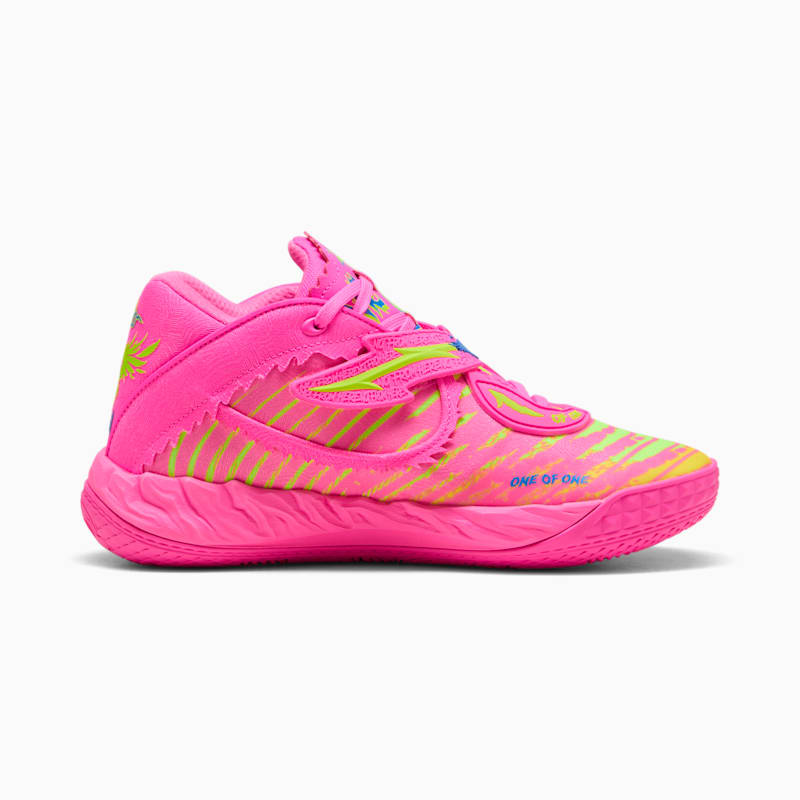MB.05 Showtime Men's Basketball Shoes