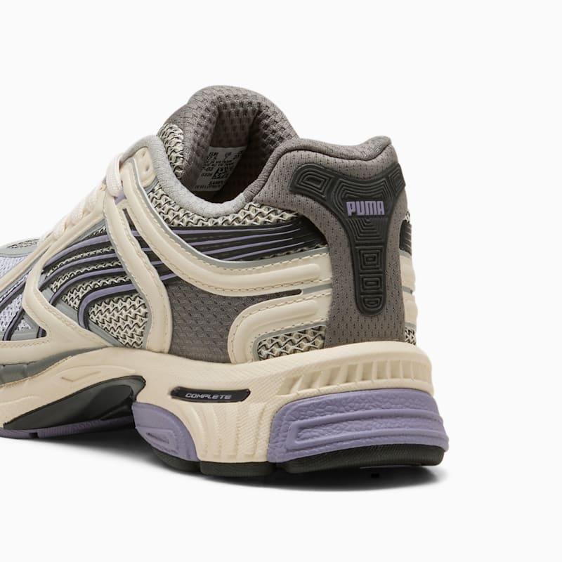 SkyJet Women's Sneakers
