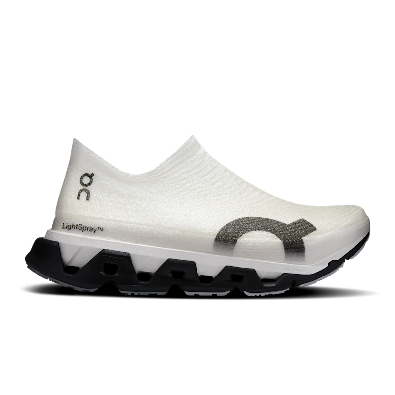 Unisex LightSpray Cloudmonster 3 Hyper - Black | Apollo