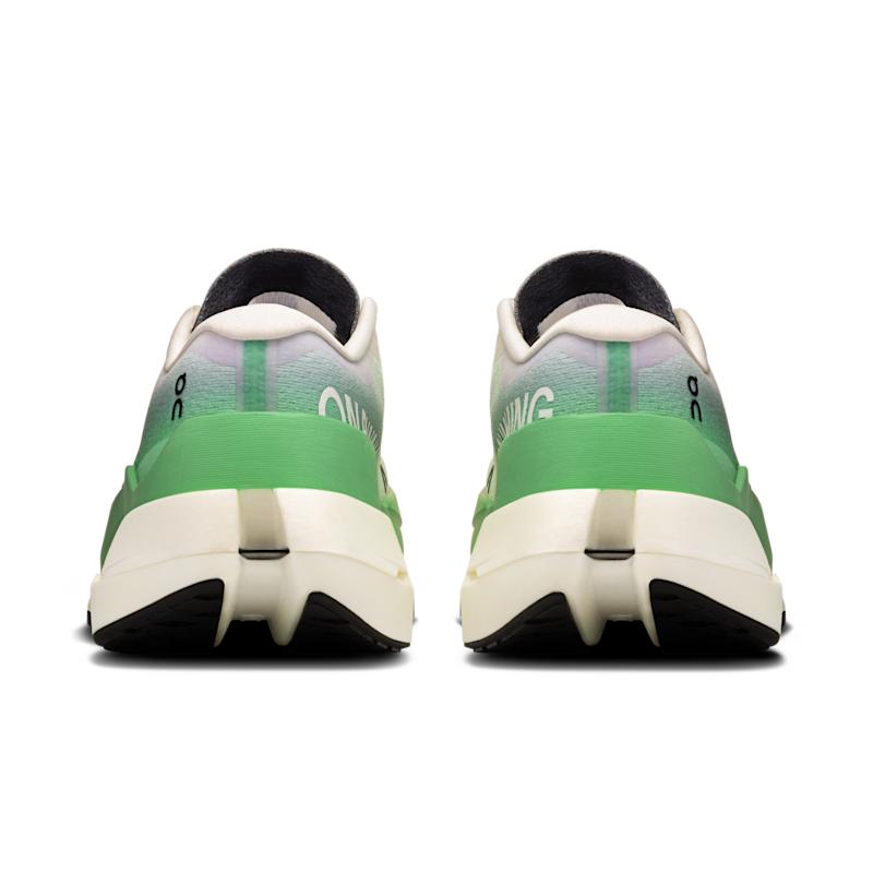 Women's Cloudboom Max