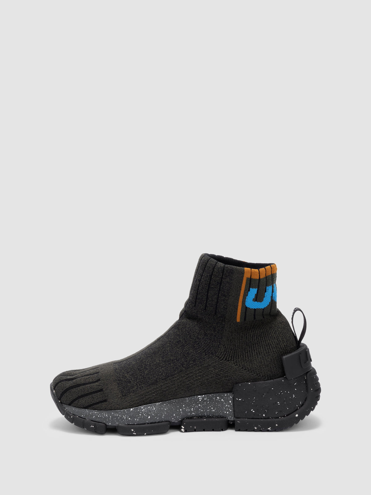 UYN x Urquiola Urban Black