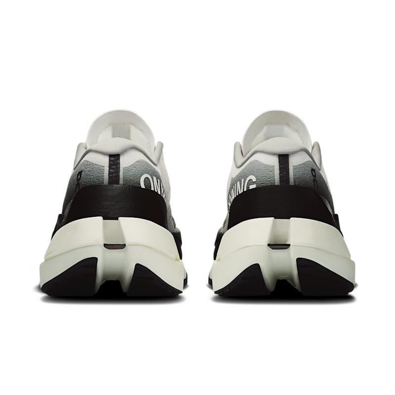 Women's Cloudboom Max